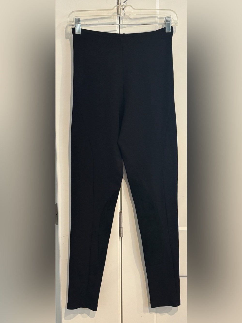 Equestrian Designs Black Pull on Riding Leggings. Size Small